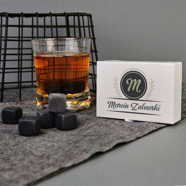 Monogram imię - Kamienie do whisky z nadrukiem